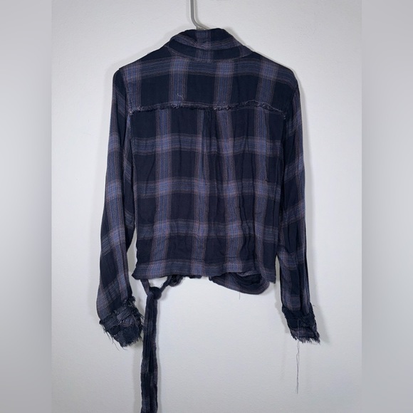 Vintage Havana Navy Frayed Plaid Blouse Wrap Top Shirt EUC - Picture 9 of 9